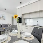 Appartement Modern With Balcony And Parking By Renters Mielno (Koszalin)